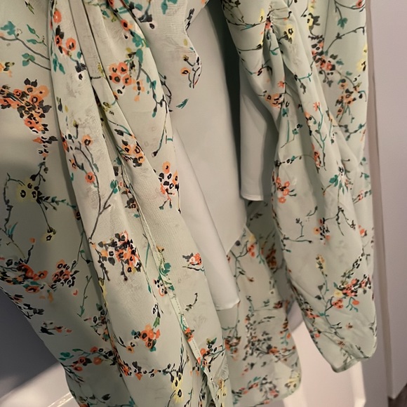 NWT Loft Outlet Petites. Size SP floral midi dress - Picture 7 of 17